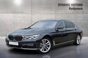 750i Dociągi KeyLess skrętna oś panorama SkyLounge Masaże LaseryHeadUp